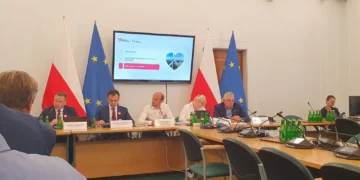 Konferencja prasowa Koalicji Obywatelskiej i Instytutu Obywatelskiego "Strategia transformacji energetyki", 21 września 2023 rok, aut. Polon.pl