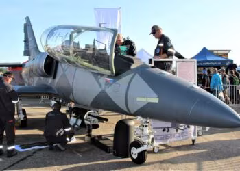 Samolot Aero L-39NG, aut. Karel Šubrt