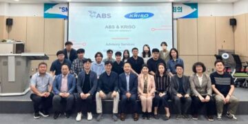 Przedstawiciele ABS i KRISO na niedawnym spotkaniu zespołu w Pusan, aut. news.cision.com ABS