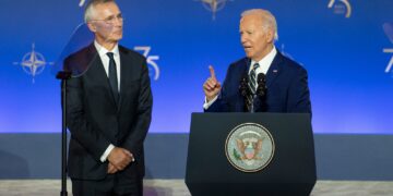 Joe Biden i Jens Stoltenberg na szczycie NATO
fot. Oliver Contreras/White House