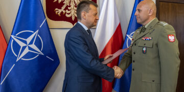 Nominacja gen. Artura Jakubczyka na stanowisko zastępcy dowódcy 18. Dywizji Zmechanizowanej;fot. gov.pl/web