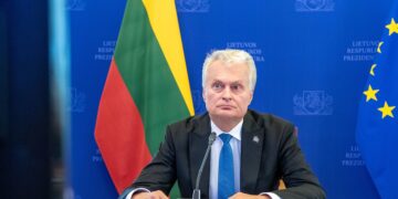 Gitanas Nausėda prezydent Litwy. Jego doradca ds. bezpieczeństwa narodowego, Deividas Matulionis stwierdził, że kraj jest w kryzysie w związku z użyciem przez Białoruś balonów meteorologicznych do działań hybrydowych. Już czterokrotnie zamykano lotnisko w Wilnie. Fot.: Kancelaria Prezydenta Litwy